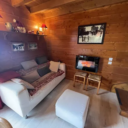 Cosy Avec Vue Panoramique Sur Les Montagnes Font-Romeu-Odeillo-Via